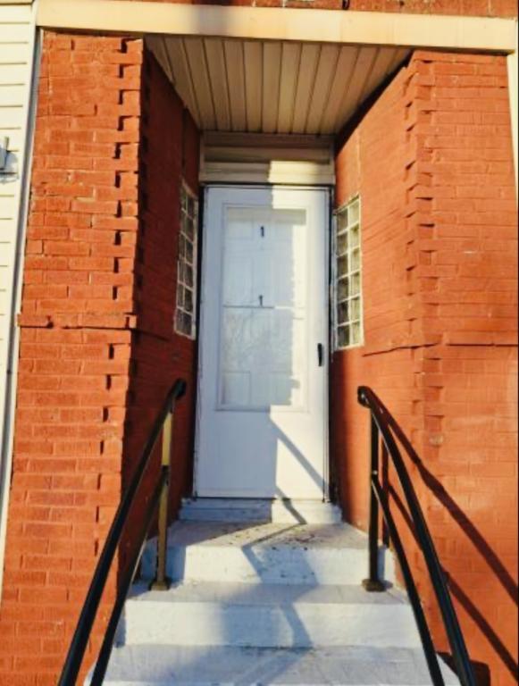 Building Photo - 292 Mill St