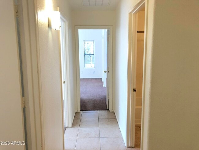 Building Photo - 16668 W Belleview St