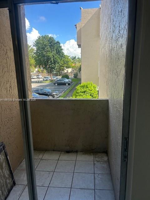 Building Photo - 10661 SW 108th Ave