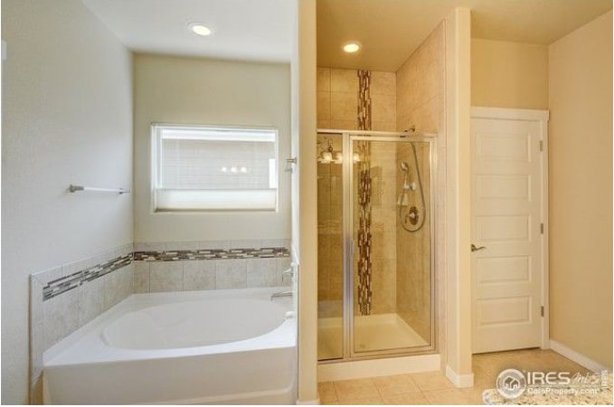 Master Bathroom - 3078 Nebula Ct