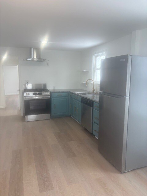 Building Photo - 608 Ridge Rd