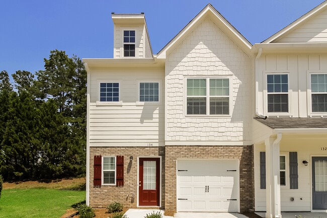 Building Photo - 134 Riley Cir