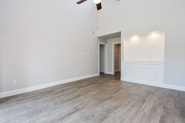 Building Photo - 13151 Walden Rd