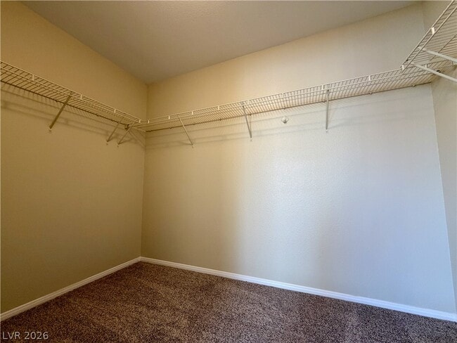 Building Photo - 246 Duck Hollow Ave