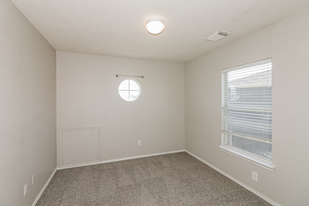 Building Photo - 20518 Holly Barr Ln