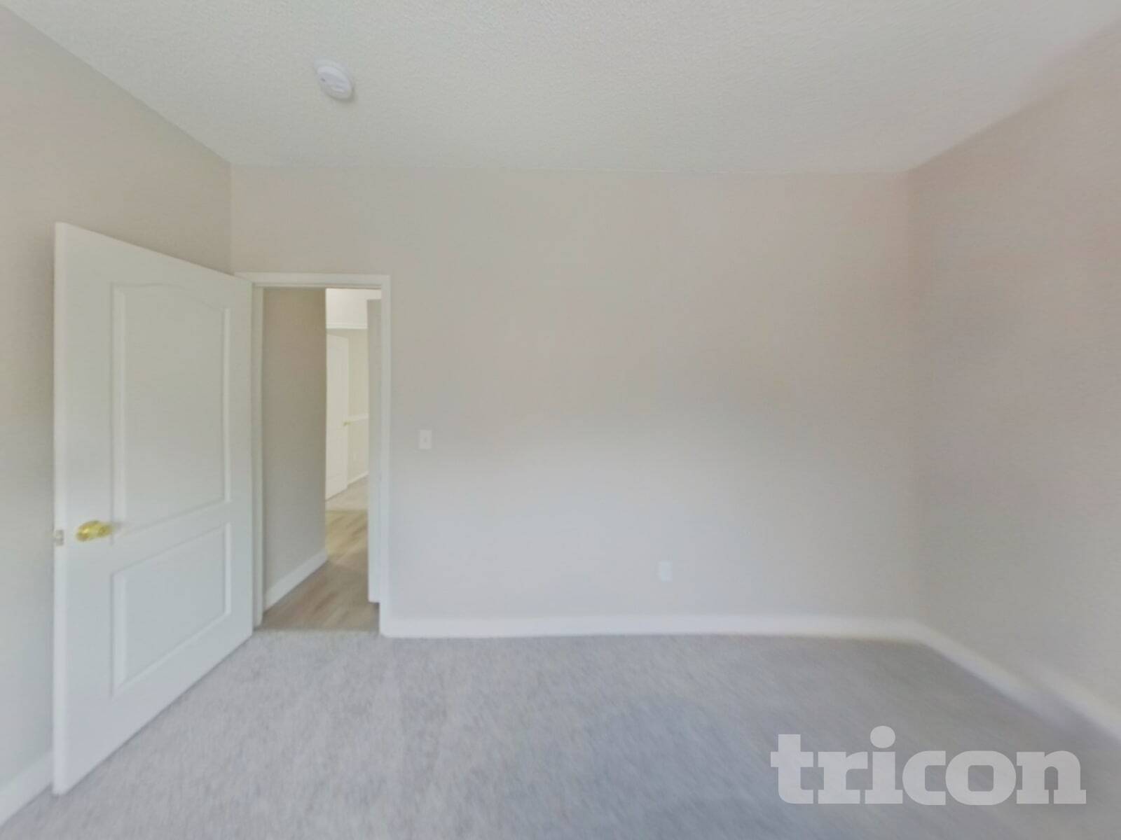 Building Photo - 5950 Fescue Dr