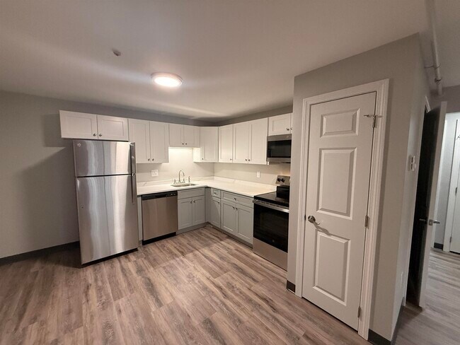 Building Photo - 29 Capron Rd