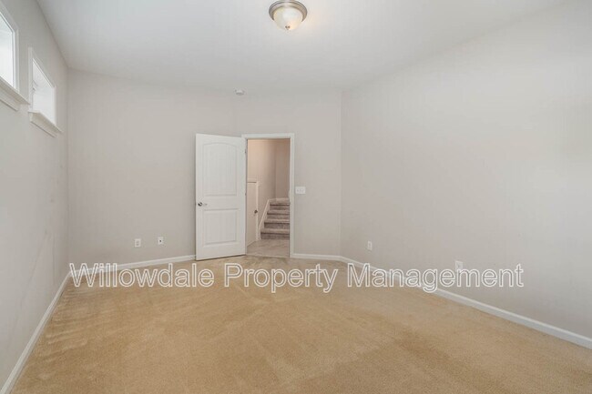 Building Photo - 8002 Reedybrook Crossing