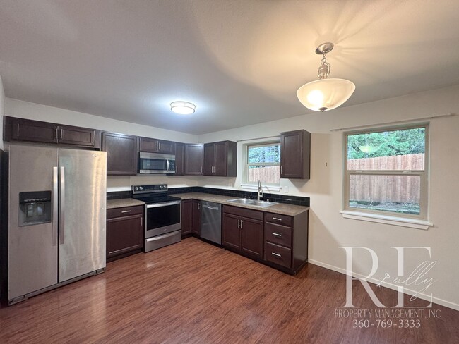 Building Photo - Comfort Meets Style in This Charming Poulsbo Home on Inspiration Street