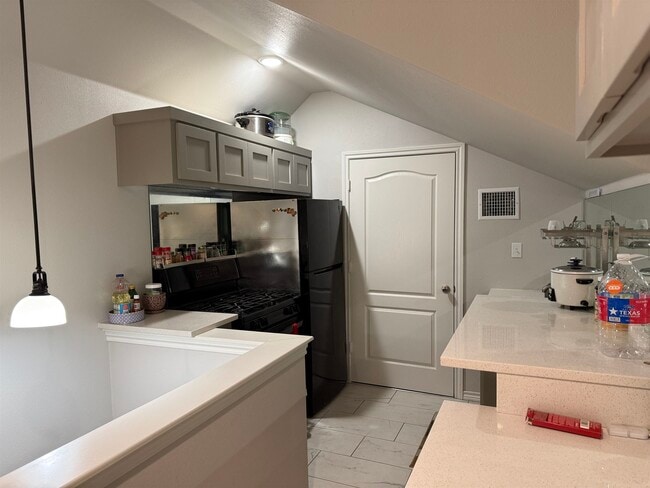 Building Photo - 739 Summit Springs Dr