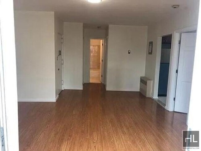 Building Photo - 164 STREET