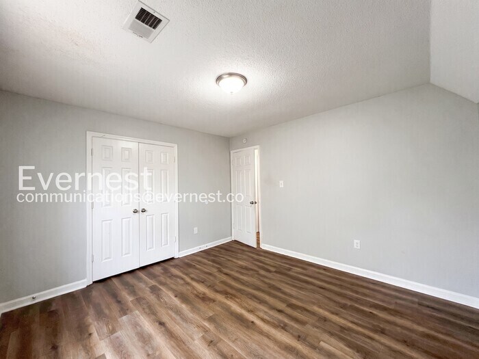 Building Photo - 9931 Adina Cove
