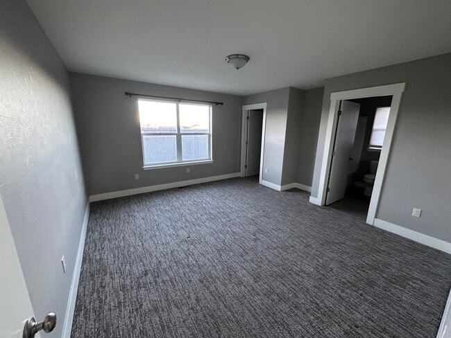 Building Photo - 250 Andesite Ave