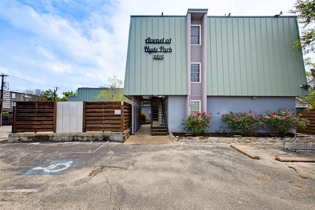 Building Photo - 3815 Guadalupe St