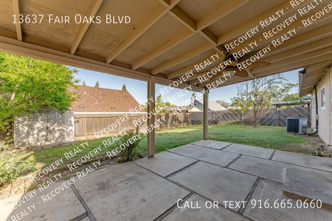 Building Photo - 13637 Fair Oaks Blvd