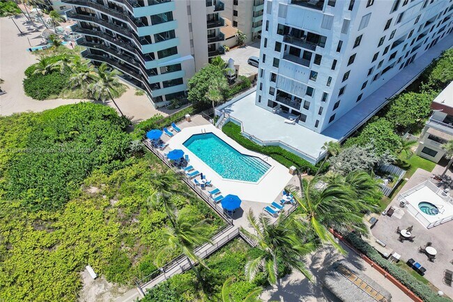 Building Photo - 1500 N Ocean Blvd