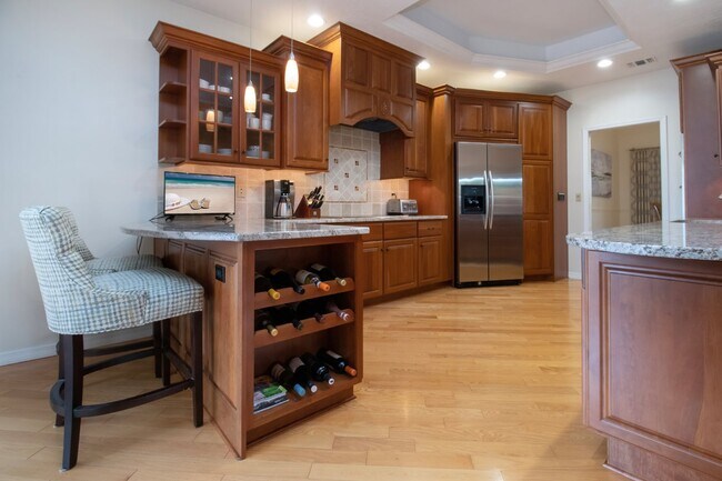 Building Photo - Palm Aire Fully Furnished Rental