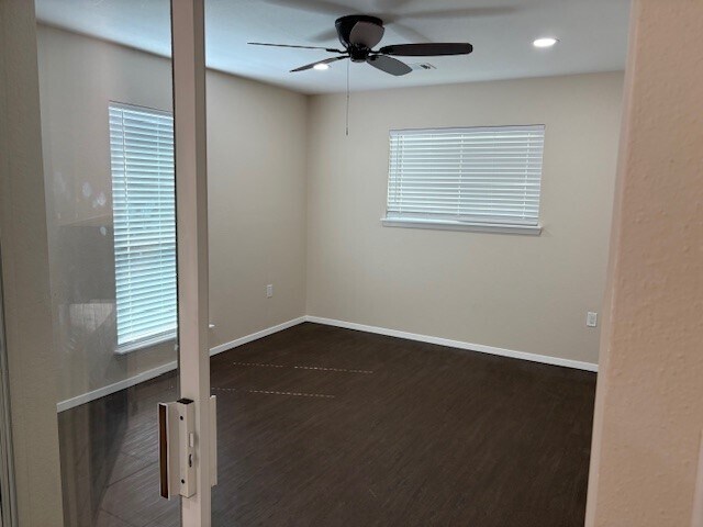 Building Photo - 10907 Spring Harvest Dr