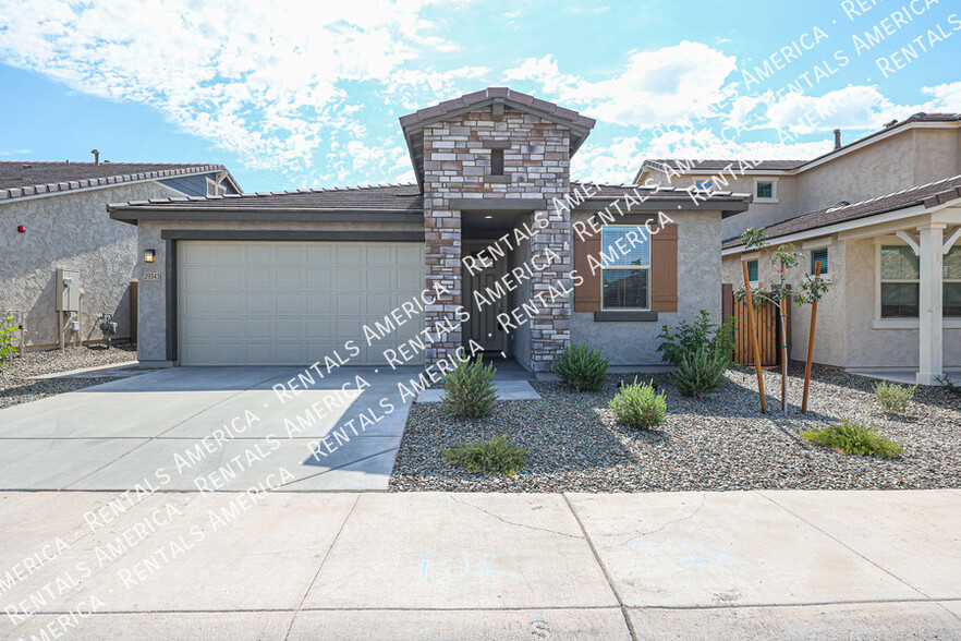 Primary Photo - 29343 N 136th Ln