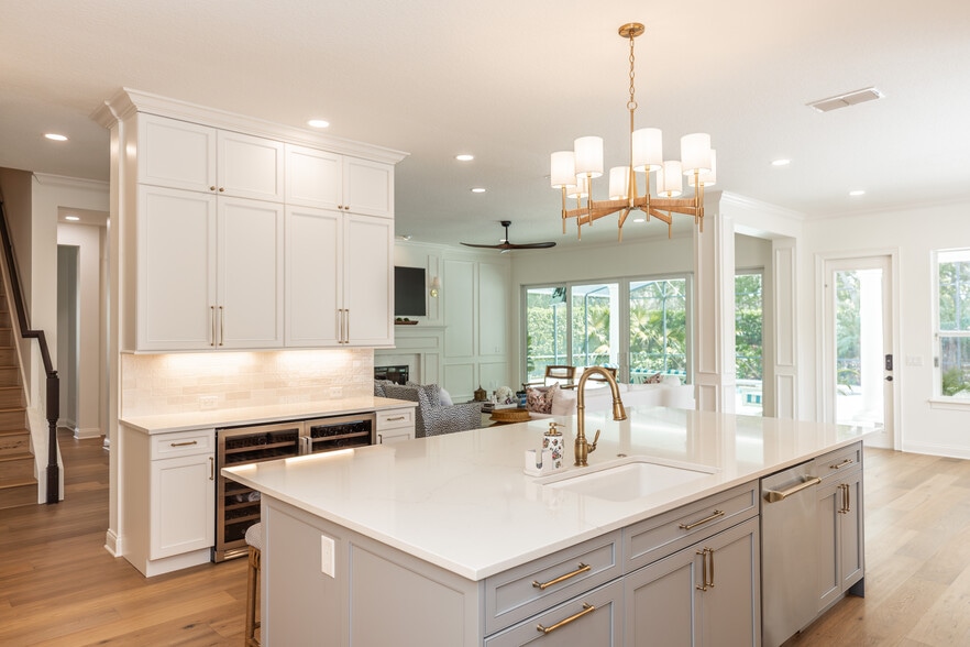 Building Photo - 25813 Feather Ridge Ln