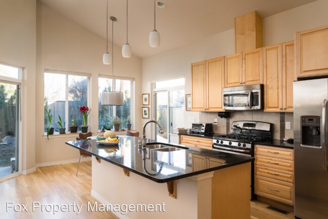 Building Photo - 4 br, 4 bath House - 4603 Sunnyside Place