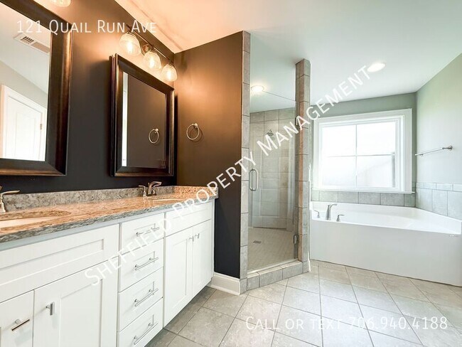 Building Photo - 121 Quail Run Ave