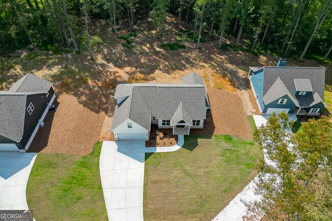 Building Photo - 125 Rains Rd