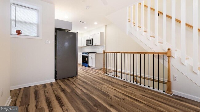 Building Photo - 5058 Hoopes St