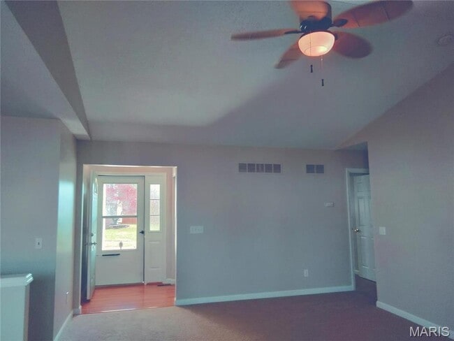 Building Photo - 13 Red Coat Way Ct