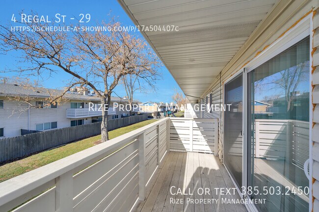 Building Photo - Chic, urban living awaits you at Westwood....