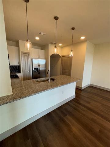 Building Photo - 300 Lucas Ln