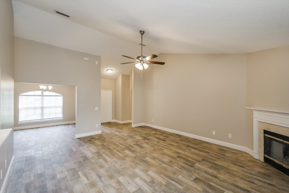 Building Photo - 1068 Ardmore St