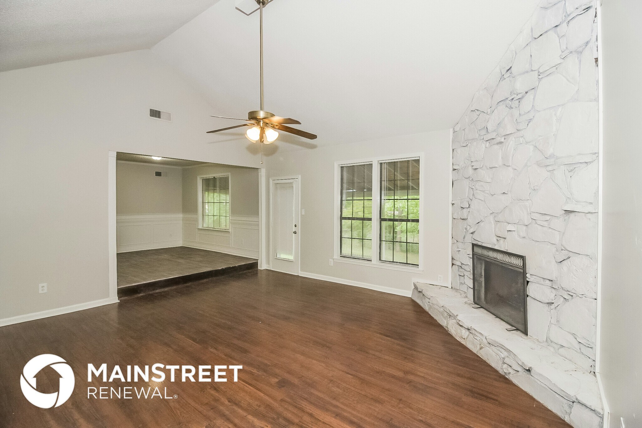 Building Photo - 6063 Colonyhill Dr