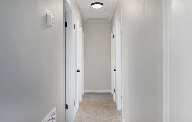 Building Photo - 415 Atwell Dr