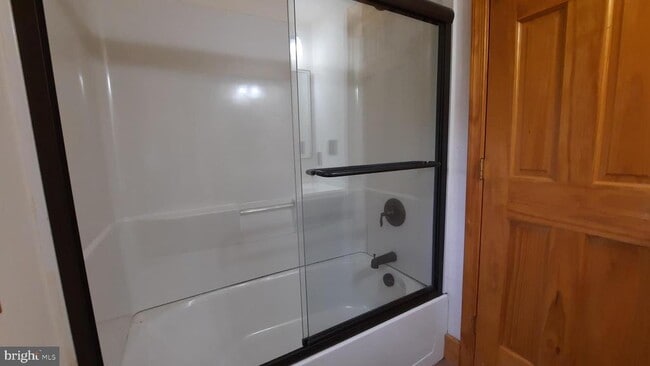 Building Photo - 1443 John Marshall Hwy