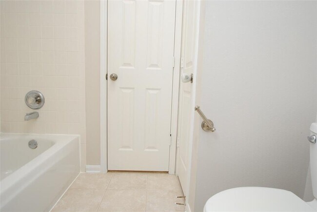 Building Photo - 20703 Spring Rose Dr