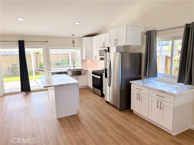 Building Photo - 33186 Trinidad Dr