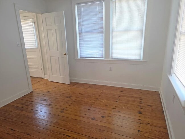 Building Photo - 6541 Broadwater Cir