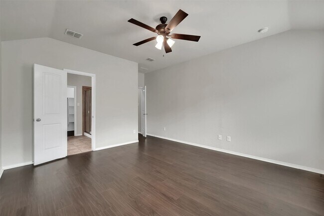 Building Photo - 1209 Evers Dr