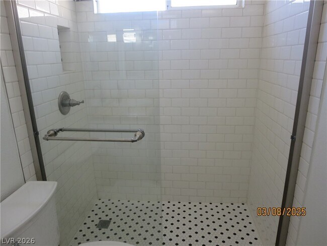 Building Photo - 499 Holly Hunt St