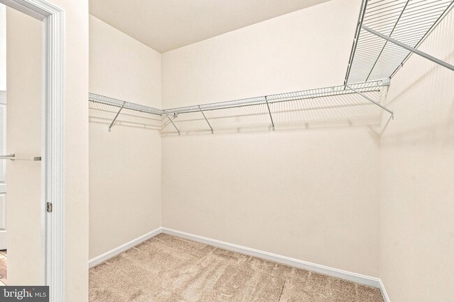 Building Photo - 34121 Juniper Dr