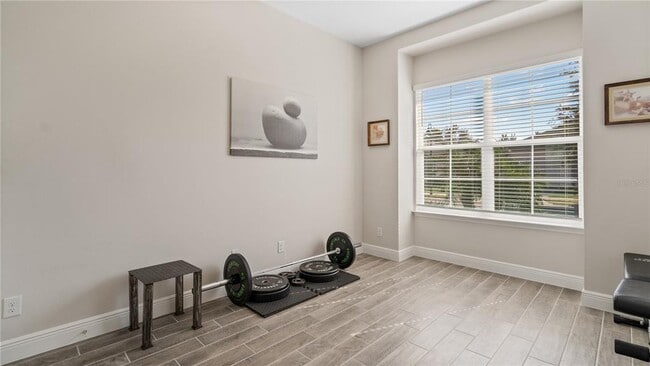 Building Photo - 2044 Flora Pass Pl