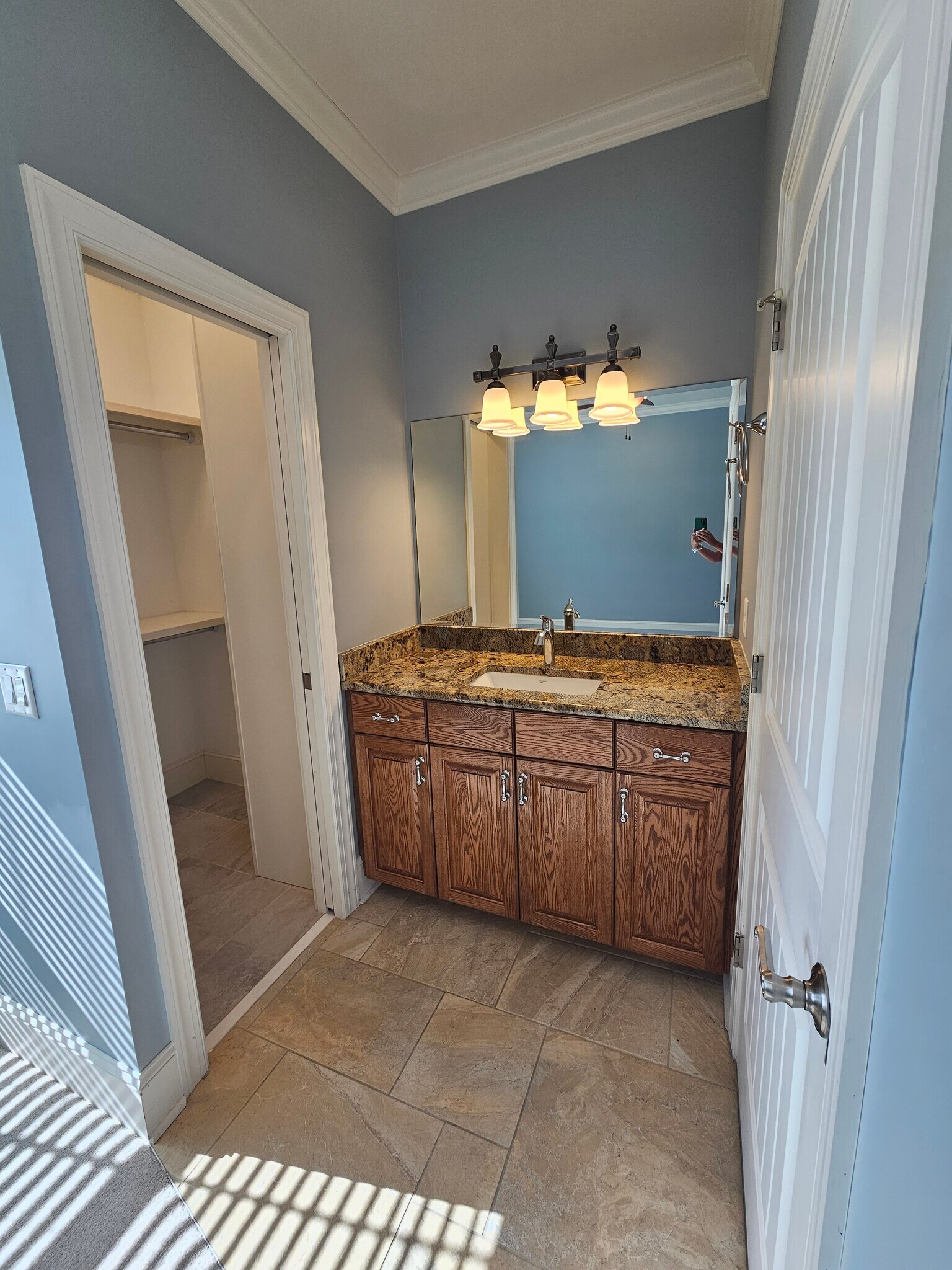 Building Photo - 621 Hadley Ct