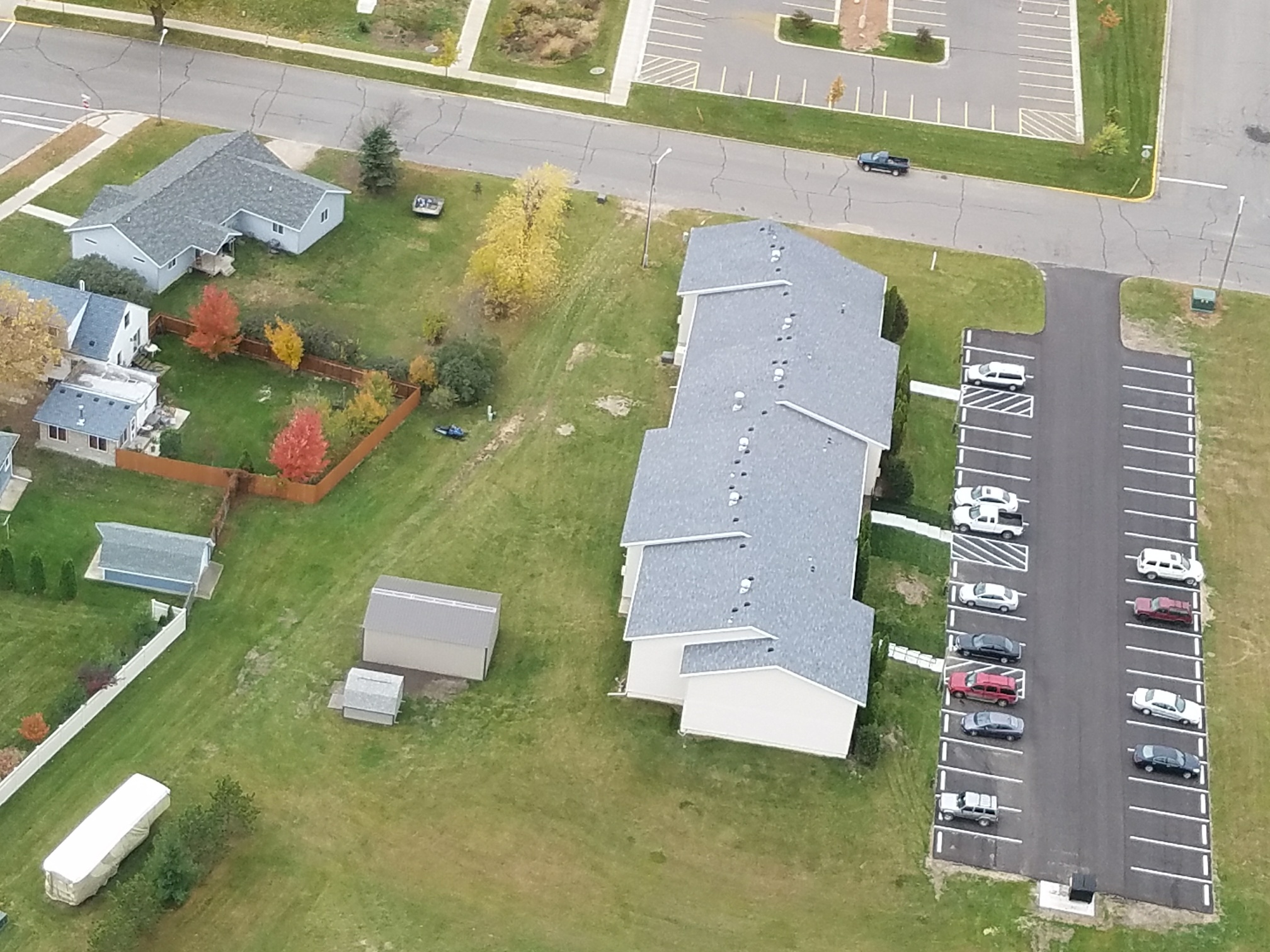 Building Photo - Meadowbrook Apartments