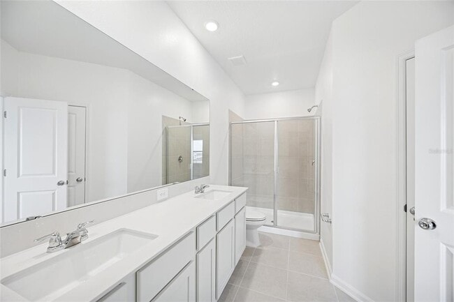 Building Photo - 2979 Maloof Dr