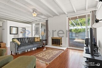 Building Photo - 3106 Mauricia Ave