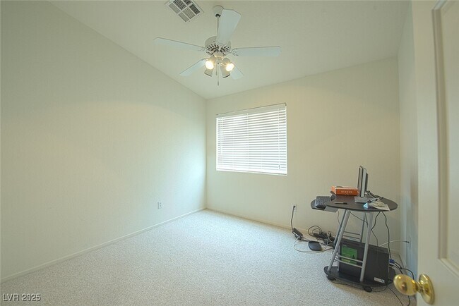 Building Photo - 5917 Gentle Creek Ln