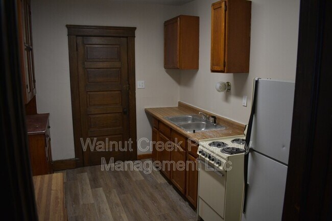 Building Photo - 1309 Middle Ave