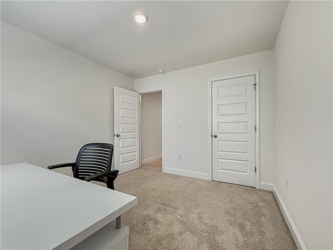 Building Photo - 1160 Kendron Ln