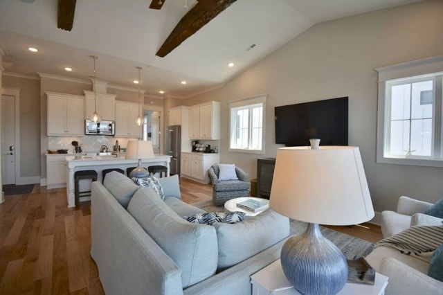 Building Photo - 18 Seagull St